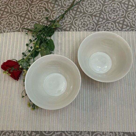 Belleek Ireland Classic Claddagh Cereal Bowl White 2 pieces lightweight - Picture 2 of 8